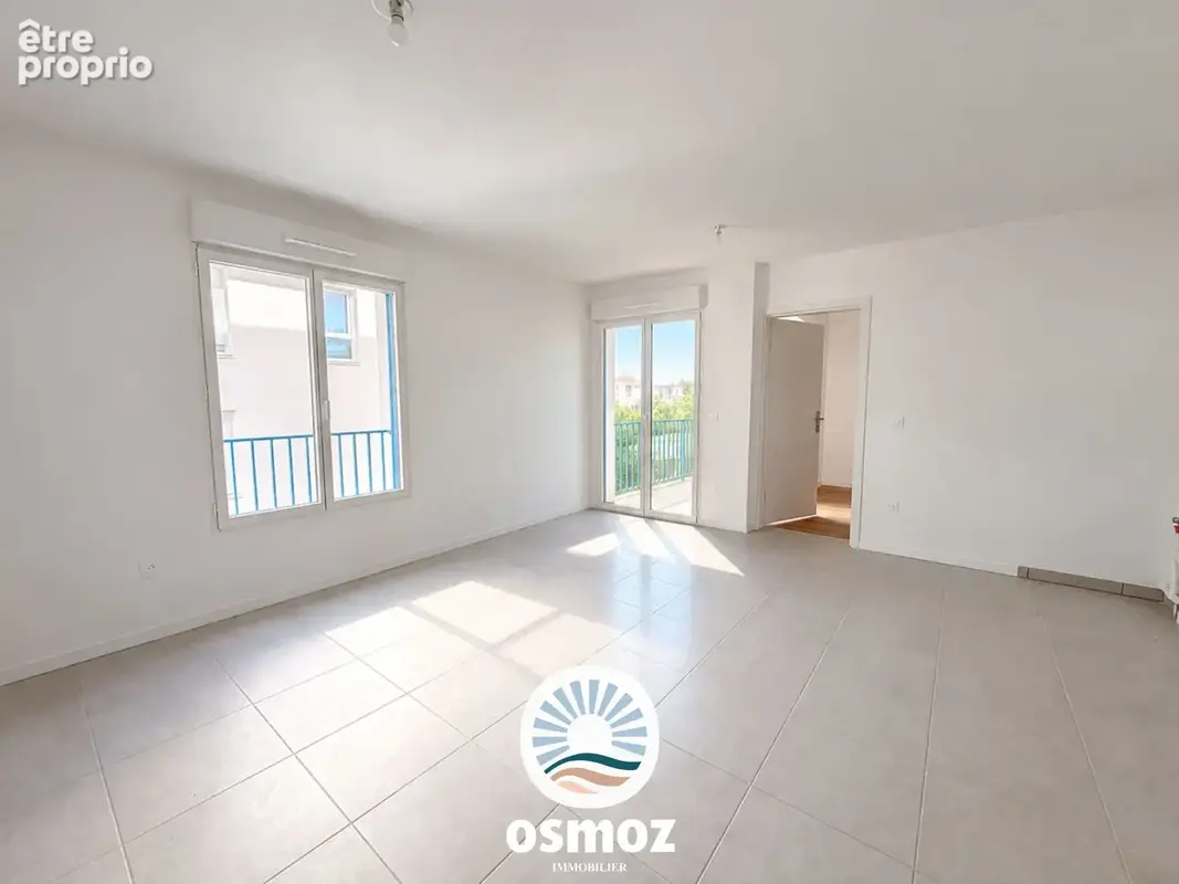 Appartement 2 pièces 45 m² à vendre à La Rochelle (17000) - photo 3