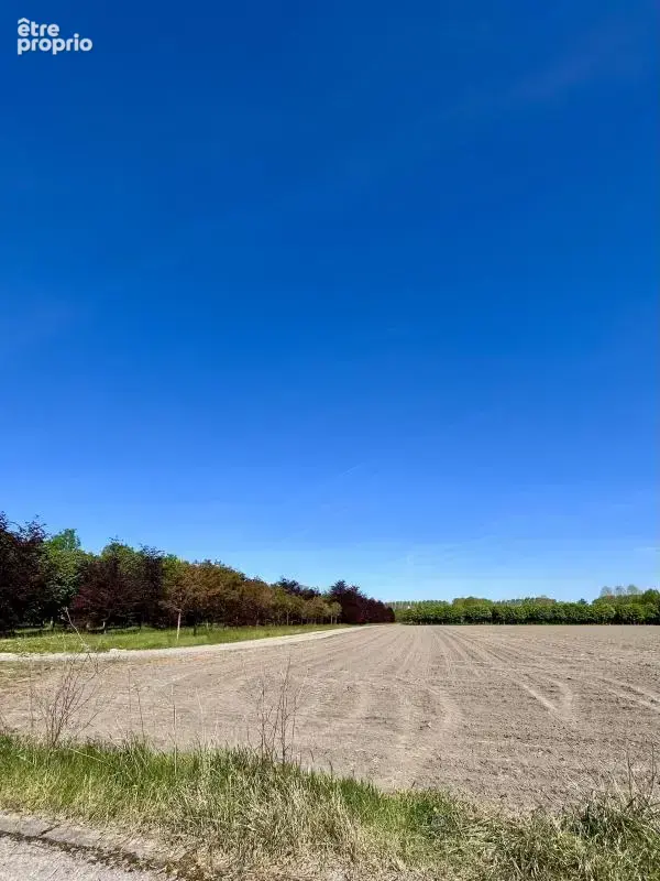 Terrain à QUAROUBLE