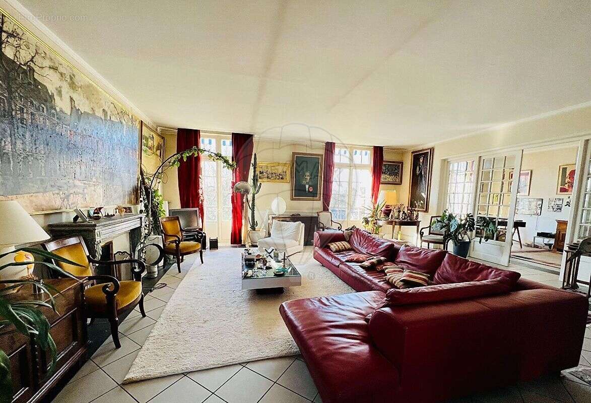 Appartement à VICHY