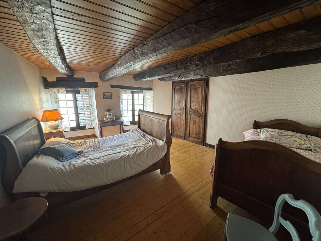 Maison à REQUISTA