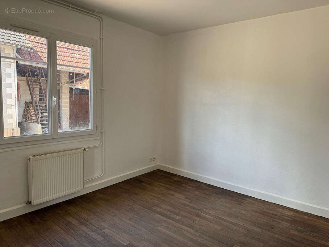 Maison à BESSAY-SUR-ALLIER