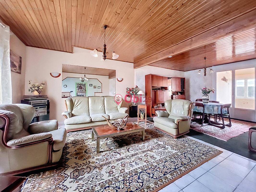 Maison à PLONEVEZ-DU-FAOU