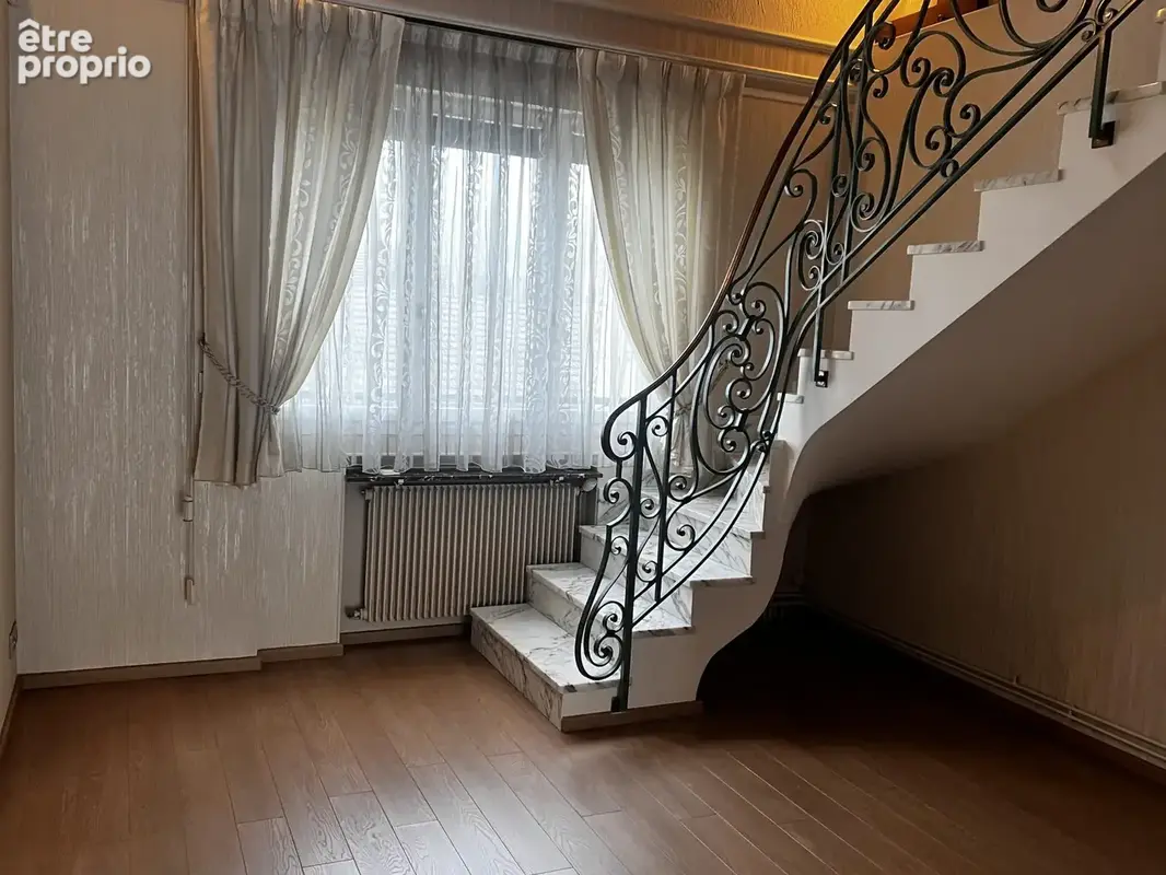 Maison 6 pièces 200 m² à vendre à Ormesson-Sur-Marne (94490) - photo 3