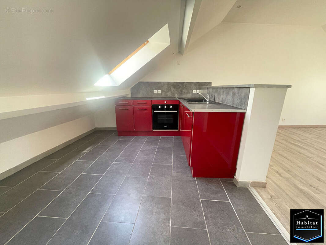 Appartement à LE PLESSIS-BELLEVILLE
