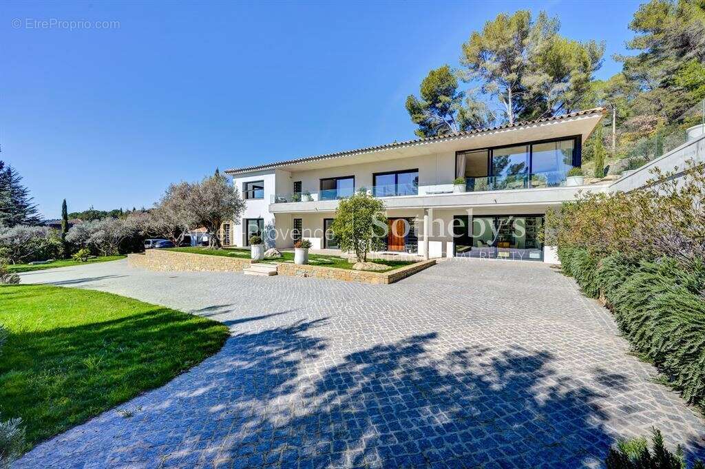Maison à AIX-EN-PROVENCE