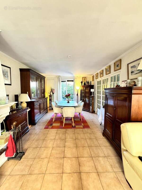 Photo 4 - Maison à CERGY