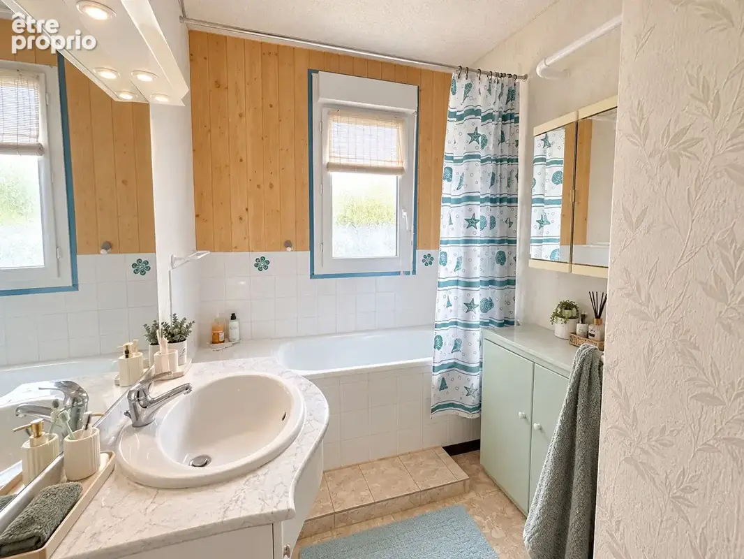 Niort saint-florent - maison familiale de 122,5 m² sur sous-sol - photo 6
