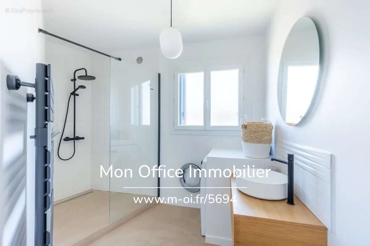 Appartement à SANARY-SUR-MER
