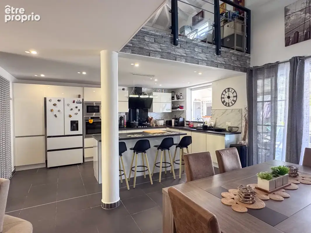 LE MOULE   Villa neuve 2023 avec dépendance, piscine et vue mer - photo 6