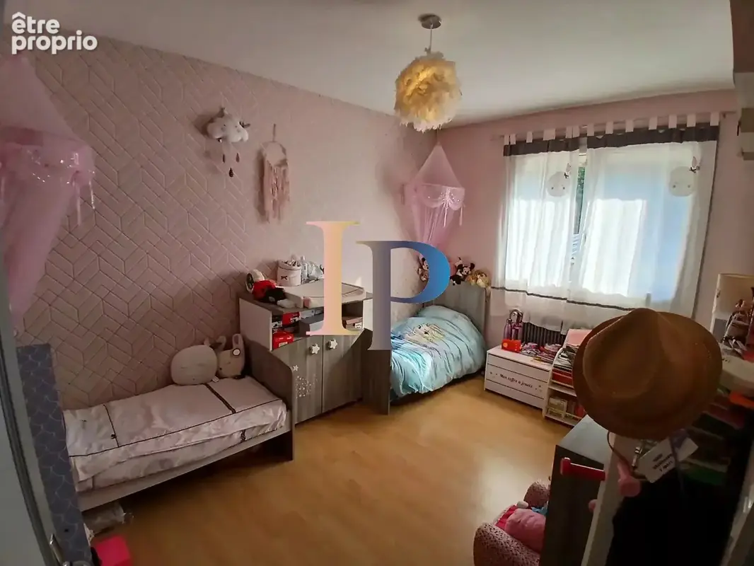 Maison 81 m² à Briennon  - photo 11
