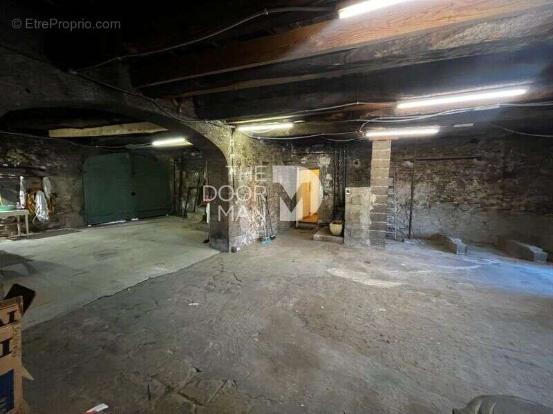 Appartement à FLASSANS-SUR-ISSOLE