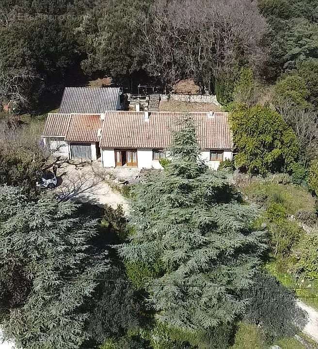 Maison à MALATAVERNE