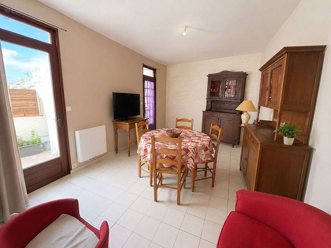 Maison à FOURAS