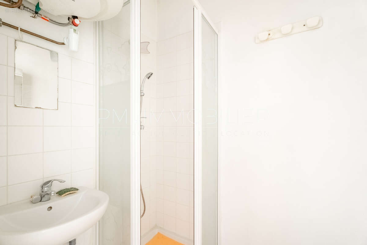 Appartement à MARSEILLE-2E