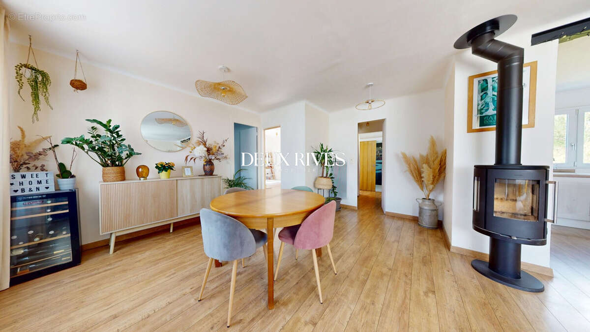 Maison 96 m² à Bouguenais  - photo 7