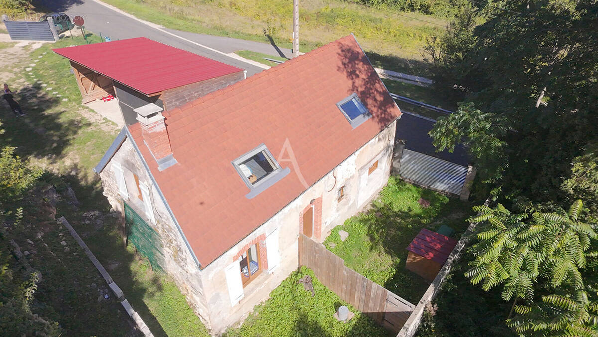 Maison à LE CHATELET-EN-BRIE