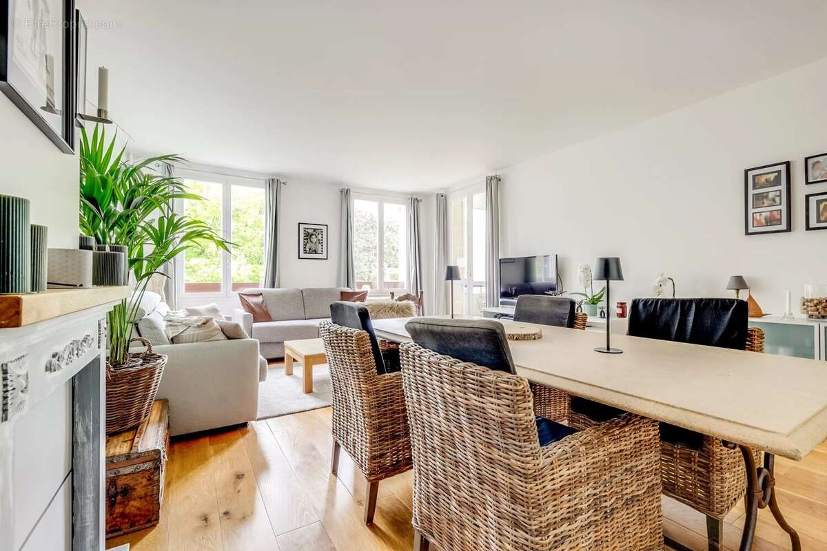 Appartement à LOUVECIENNES