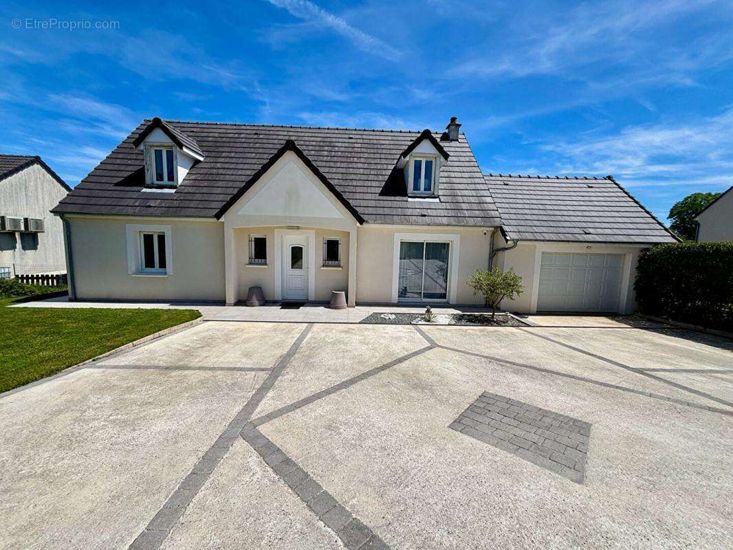 Maison à LA CHARITE-SUR-LOIRE