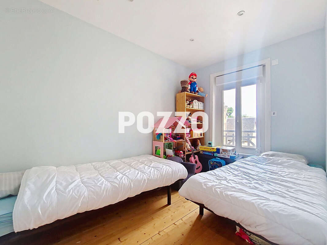 Maison à COURSEULLES-SUR-MER