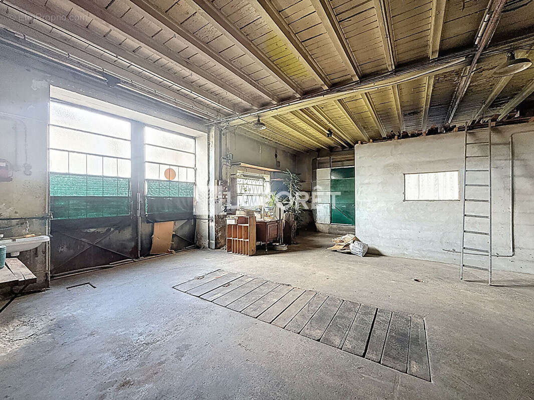 Maison à MONTREVEL-EN-BRESSE