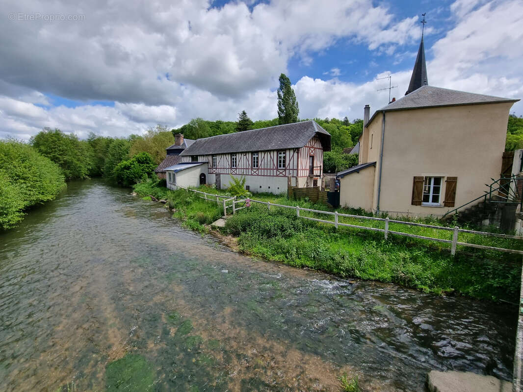 Maison à BERNAY