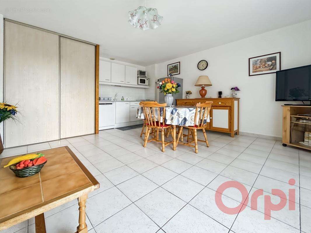 À Vendre : Charmant pavillon vendu meublé à Valras - photo 3