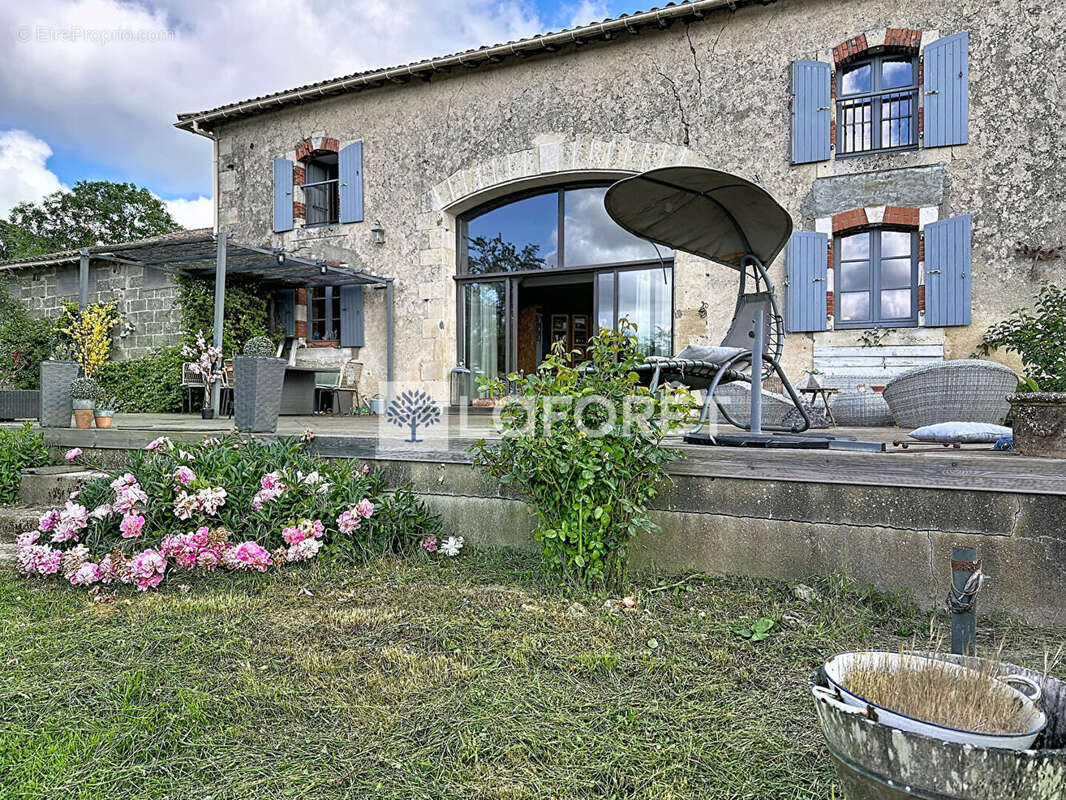 Maison à REFFANNES