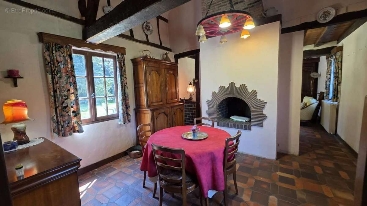 Propriete de caractere   ! du cachet ! - photo 8