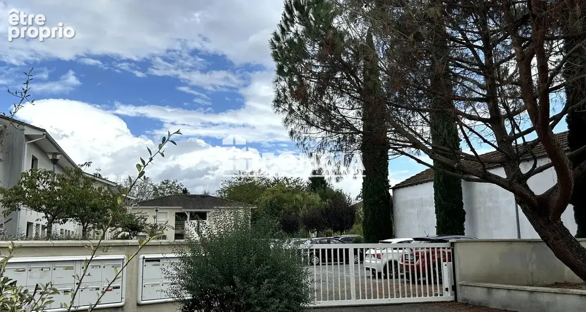 Villa t3 avec jardin et places de parking - photo 2