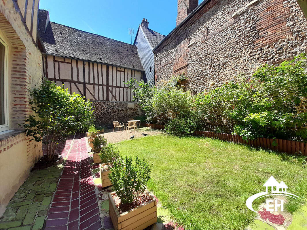 Maison à L'AIGLE