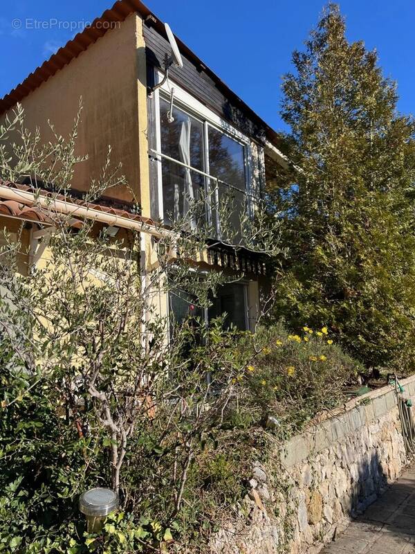 Maison à LA TRINITE