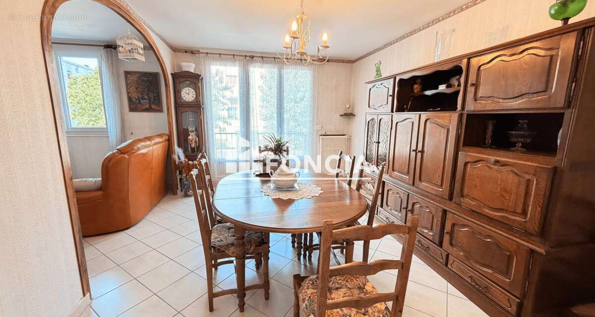 Appartement à SAINT-PIERRE-DES-CORPS