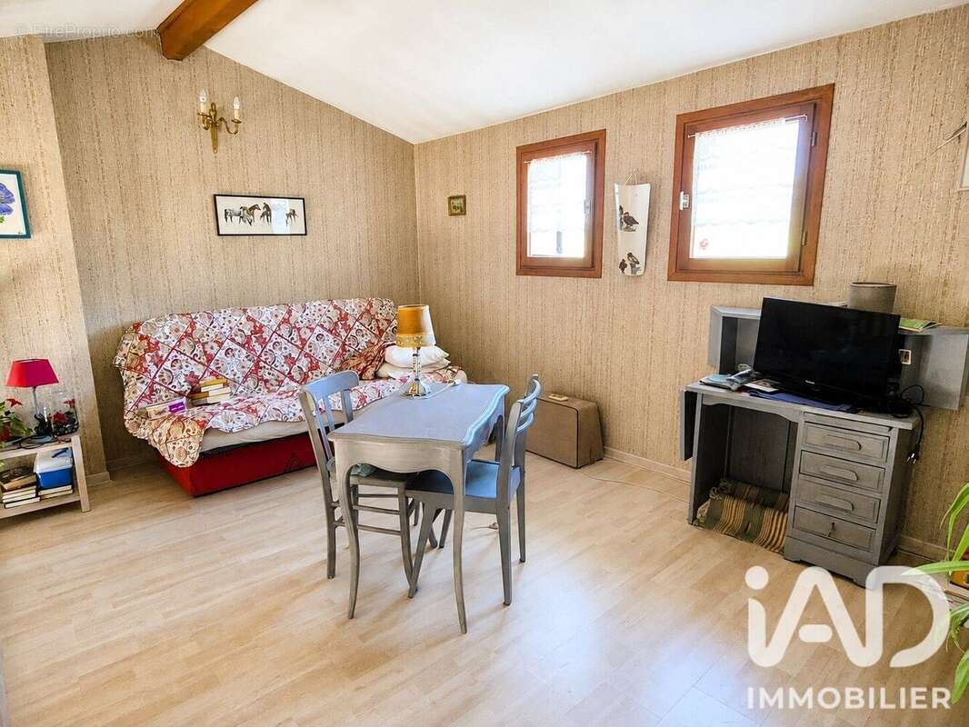 Photo 4