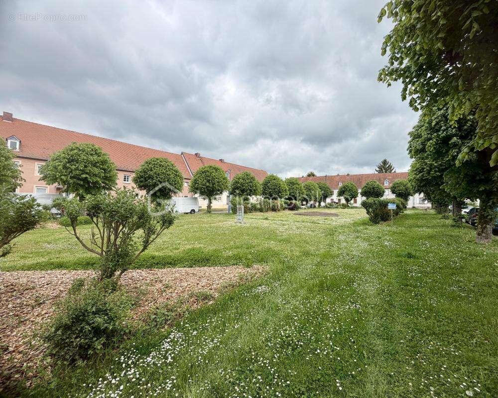 Appartement à PUTTELANGE-AUX-LACS