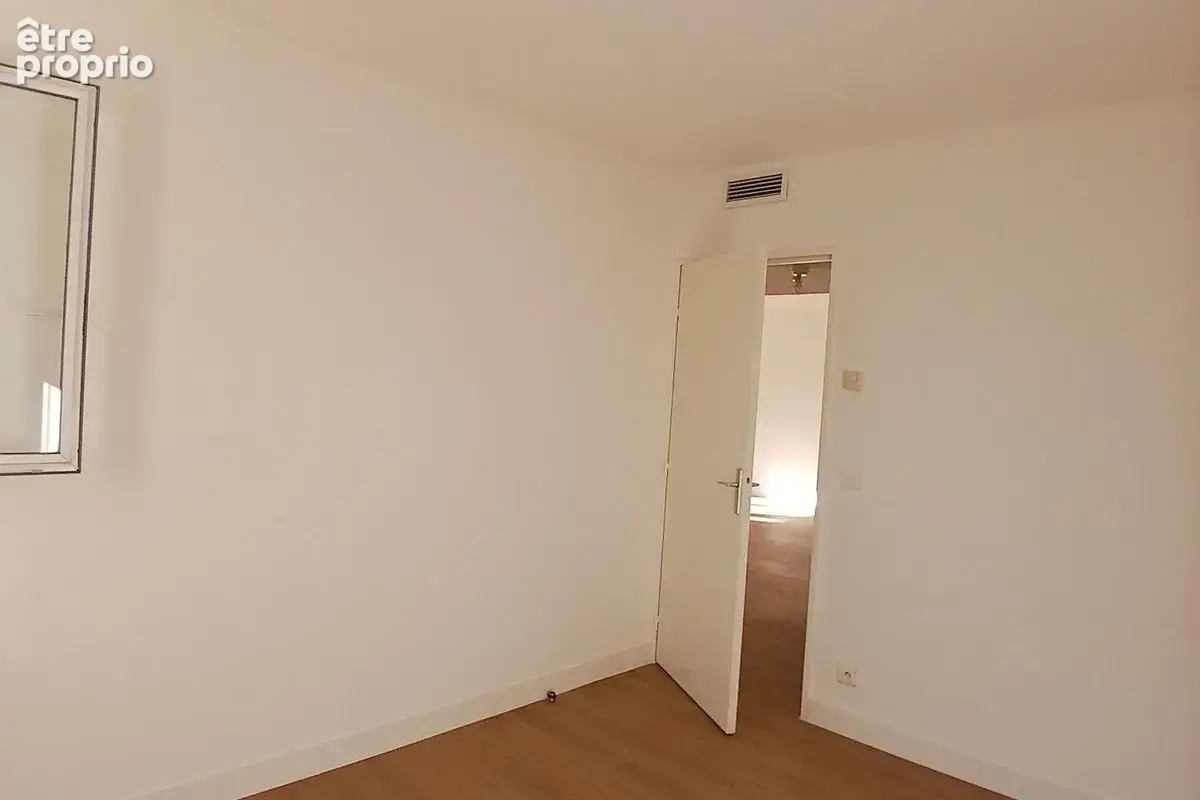 E02660033L-T4 -231 500€ - 77.51m²- - photo 15