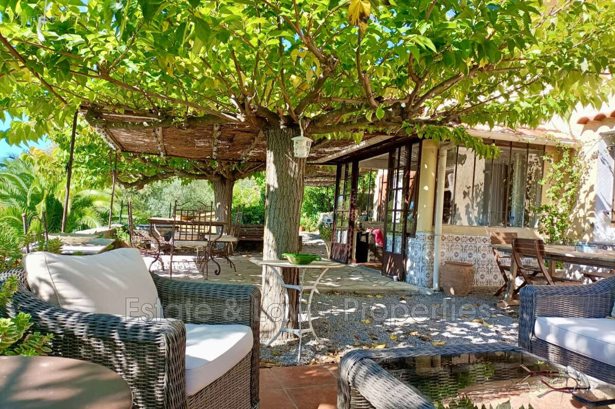 Maison à DRAGUIGNAN