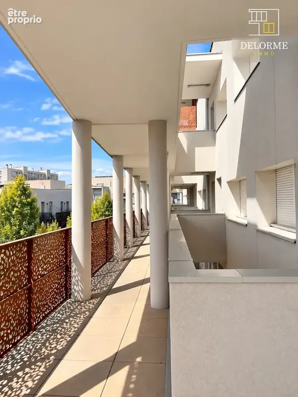 Beau T3 récent avec balcon & parking - photo 9