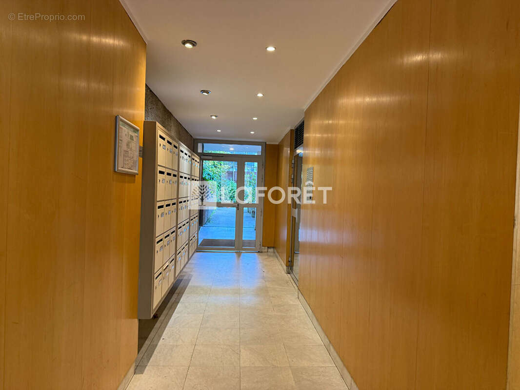 Appartement à PARIS-11E