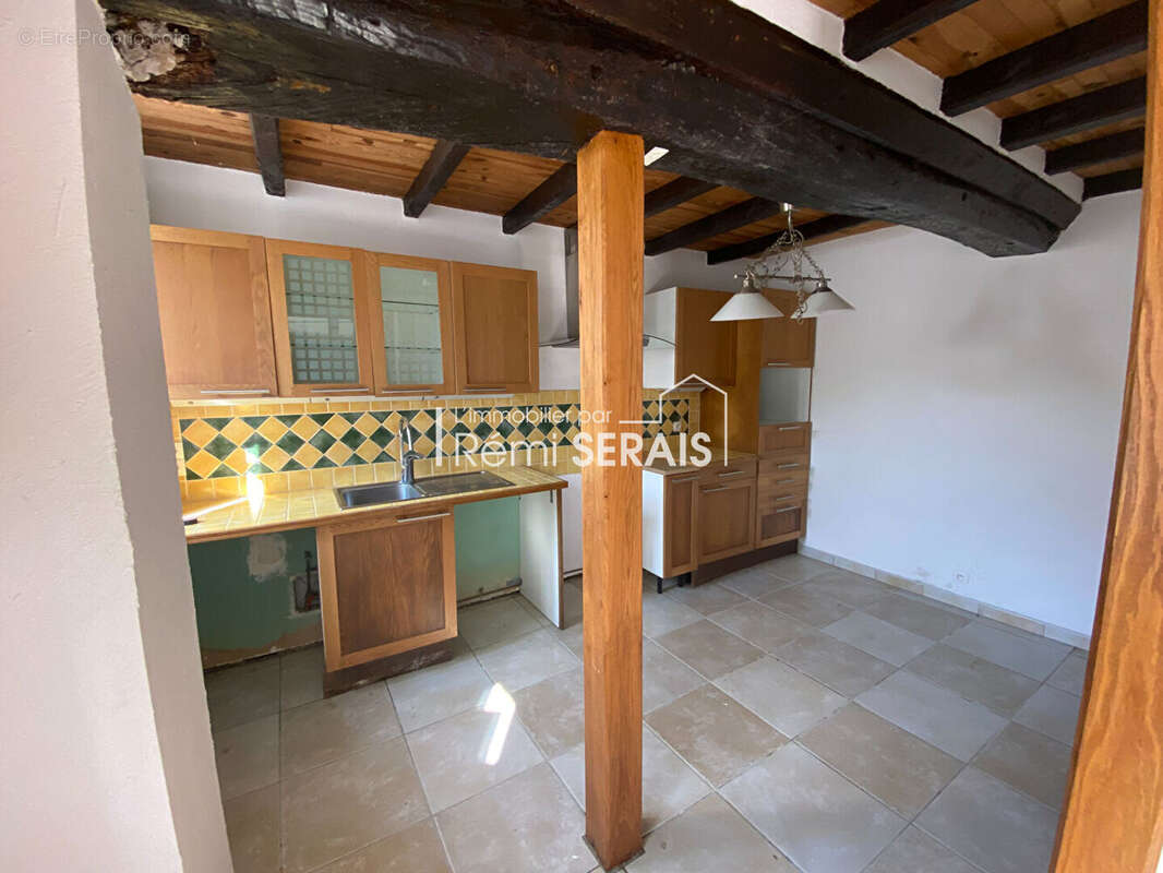 Maison à SAINT-CYR-DU-BAILLEUL