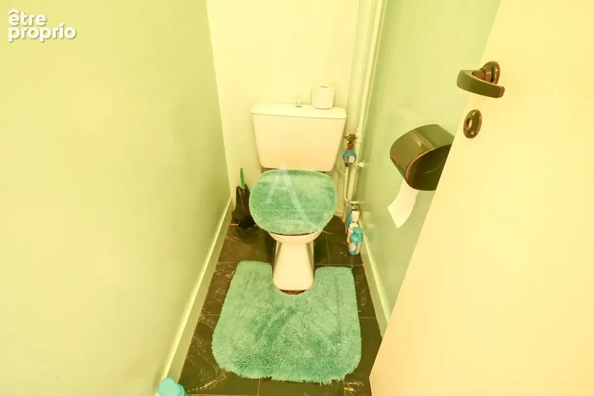Appartement traversant 4 pièces 76 m² - Calme absolu au coeur d'une résidence familiale arborée - photo 13