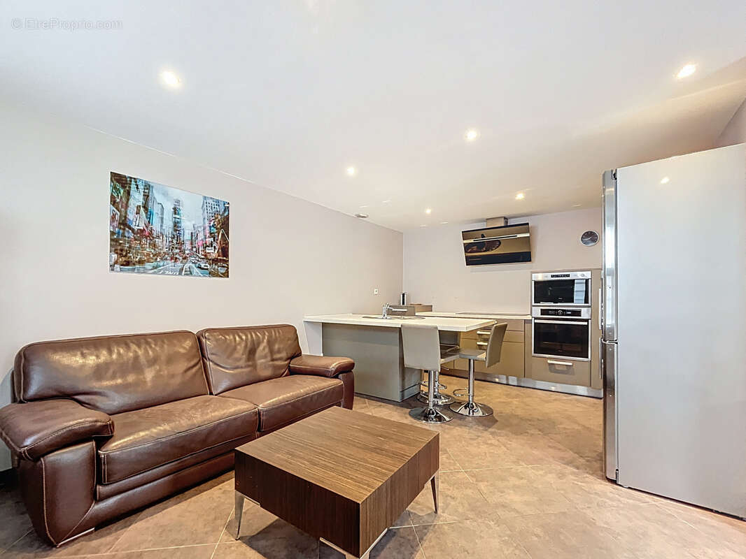 T2 Duplex de 60m2   Esprit Loft & Charme Contemporain   Lyon 2ème / Sainte-Blandine - photo 2