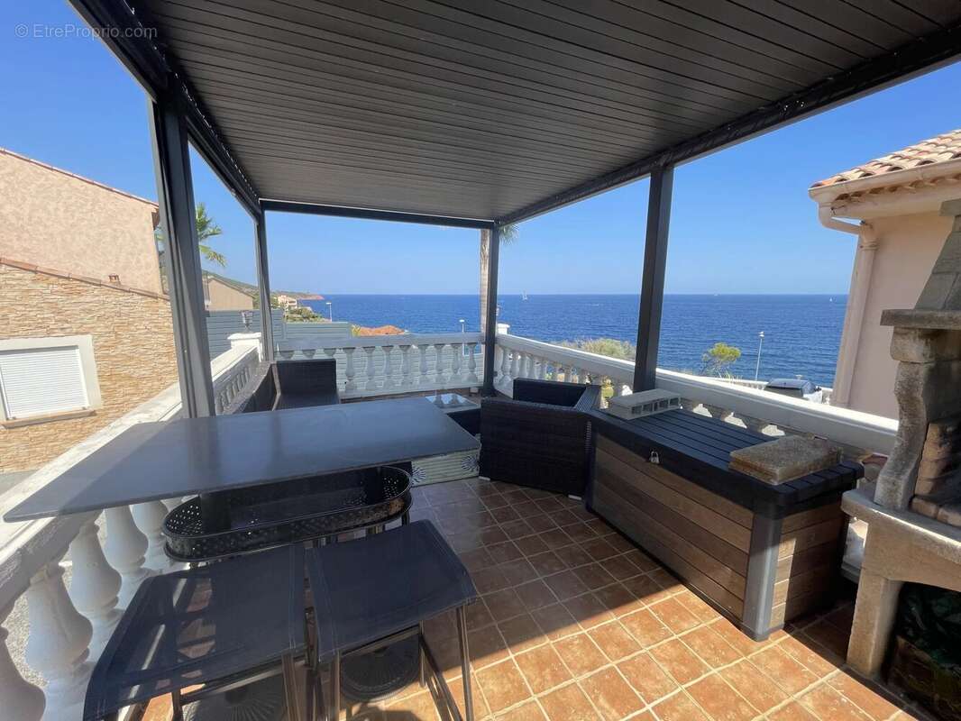 Studio vue mer et montagnes panoramiques. Toit-terrasse. Parking. - photo 8