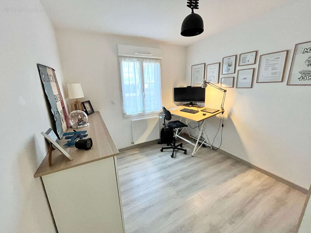 Maison à VILLEPERDUE