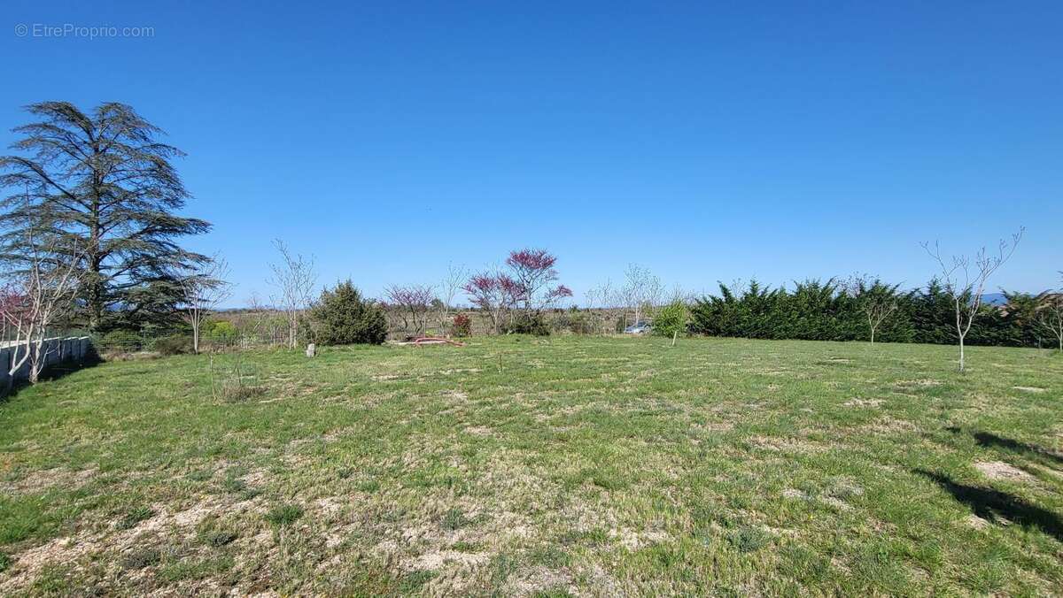 Terrain à LABLACHERE
