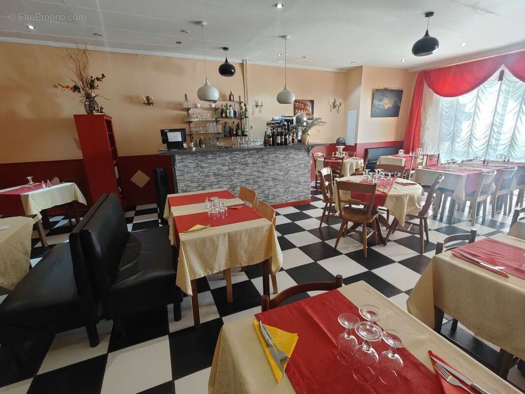 Commerce à CASTELNAUDARY