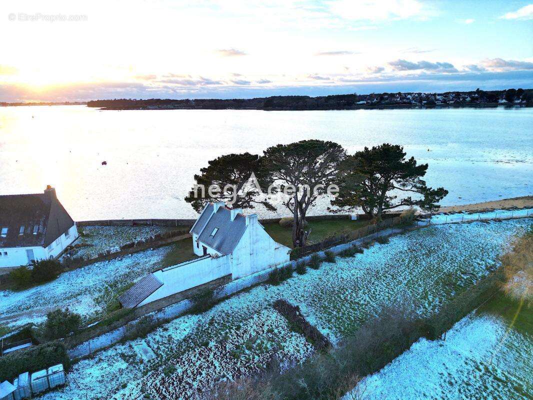 Maison à LARMOR-BADEN
