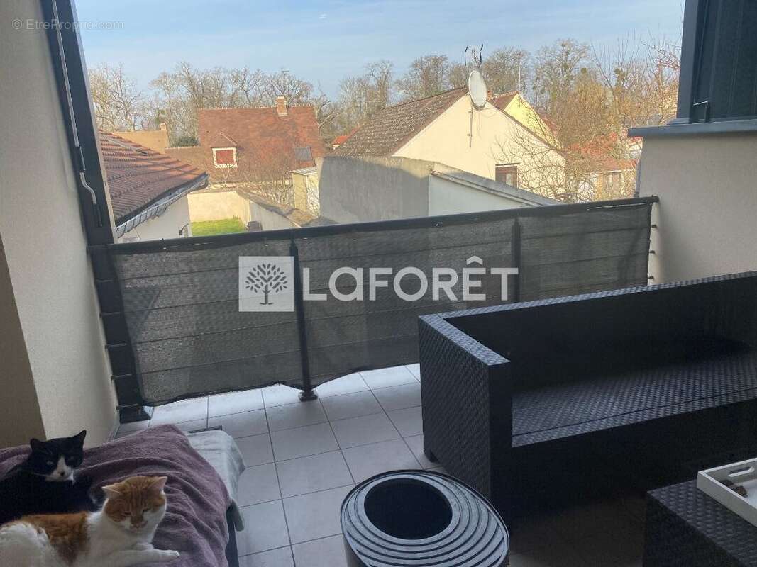 Appartement à ROSNY-SUR-SEINE