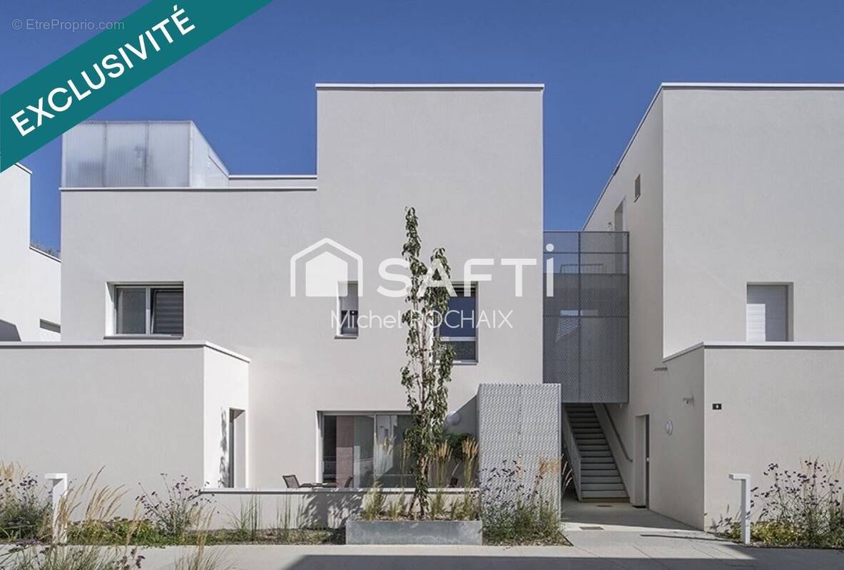Photo 1 - Appartement à SAINT-JACQUES-DE-LA-LANDE