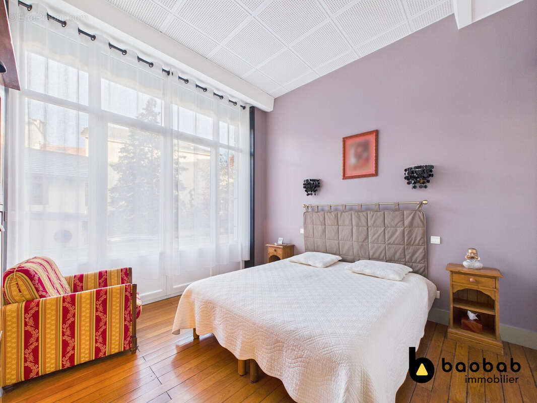 Appartement à AIX-LES-BAINS