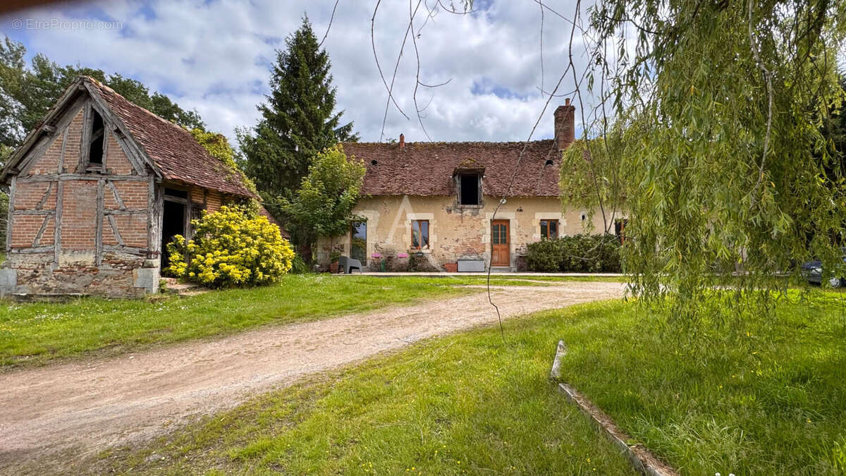 Maison à SALBRIS